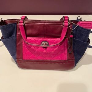 Swingpack Suede Park Quilted Color Block F49865